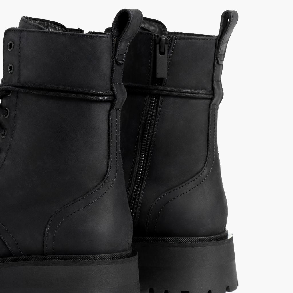 S Quest | Black Matte