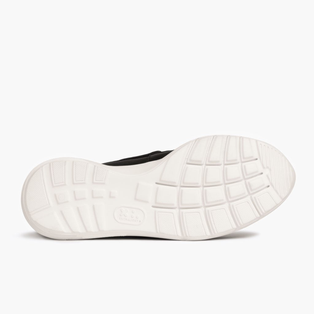 W Handsewn Runner | Black