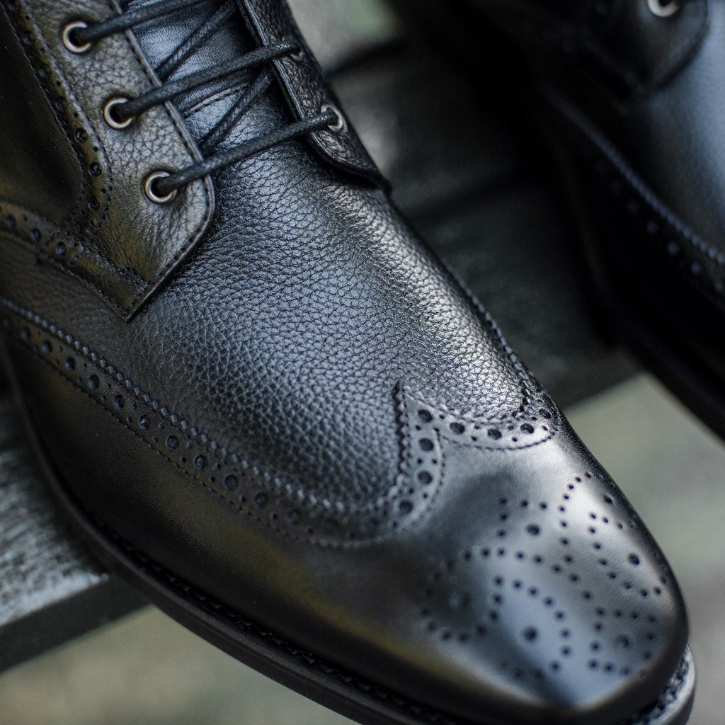 S Wingtip | Black
