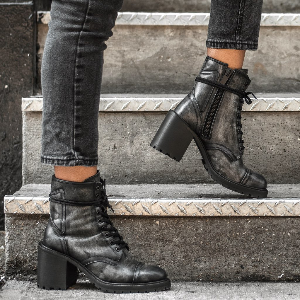 S Rebel | Distressed Grey